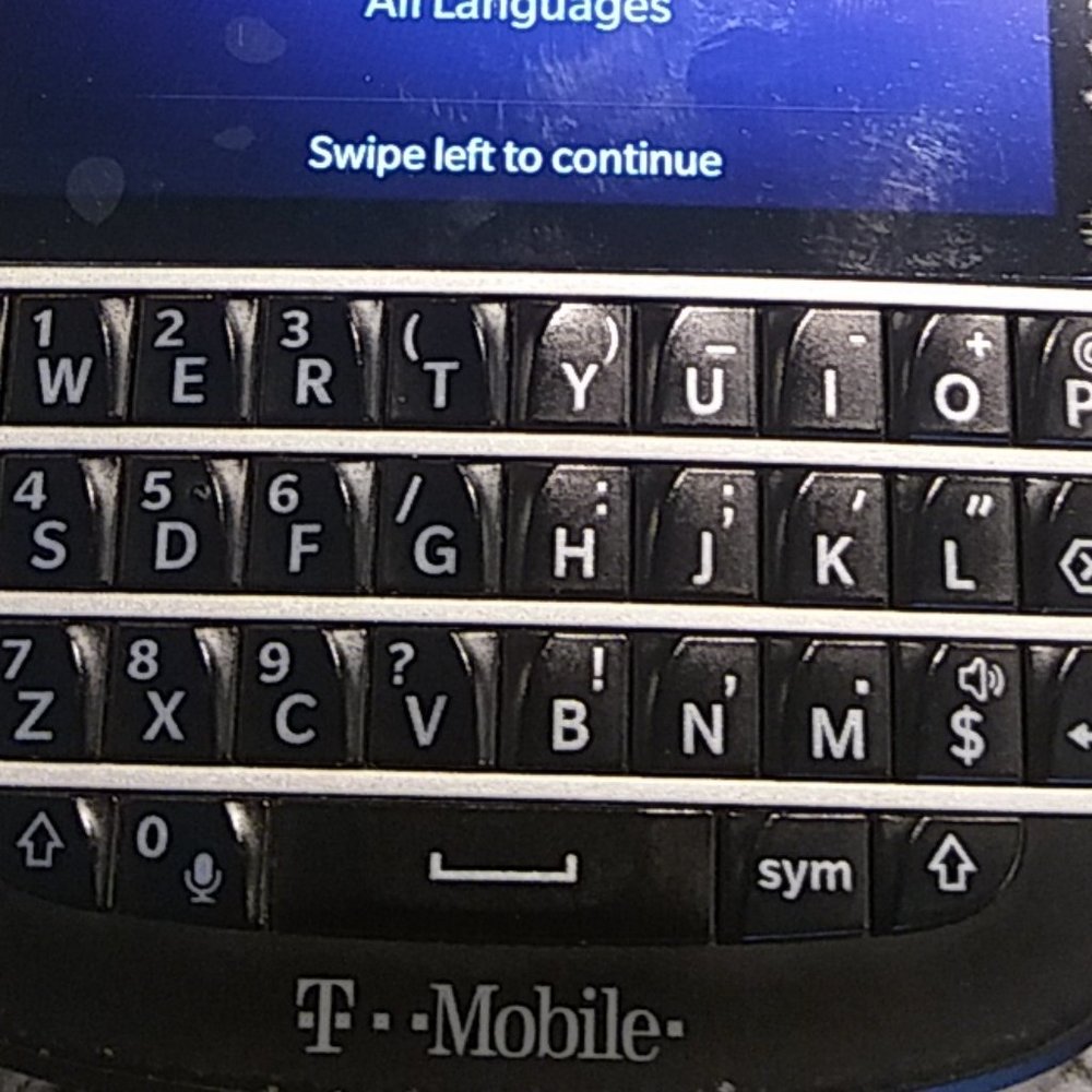 Blackberry Q10 T-Mobile Smartphone. Selling for parts-No Battery.